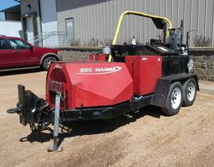 2006 Cimline 230 Magma Asphalt crack sealer