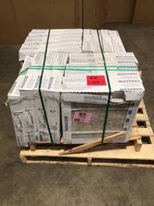 lot 9 image: Marazzi Travisano Trevi 18 in. x 18 in. Porcelain Floor and Wall Tile (17.6 sq. ft.  case) - 14 cases - review all pictures