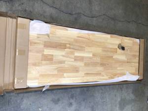 lot 21 image: Husky 72in Solid Wood Top - good condition - review all pictures