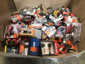 lot 35 image: Mix Lot of Small Door Knobs, Hardware & Houseware Items, Garage items - review all pictures