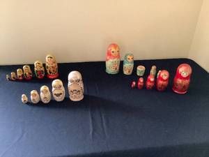 lot 26 image: 4 Sets of Russian Nesting Dolls