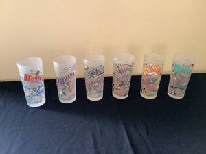 lot 36 image: Collection of State Glasses