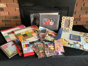 lot 95 image: Scrap Booking Lot