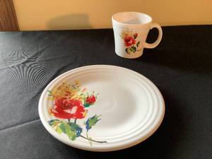 lot 101 image: Floral Fiestaware