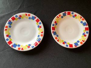 lot 103 image: Square Pattern Fiestaware