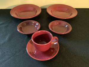 lot 138 image: Cranberry Fiestaware
