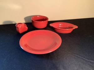 lot 144 image: Paprika Fiestaware