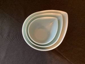 lot 147 image: Vintage Fire King Delphite Blue Lot