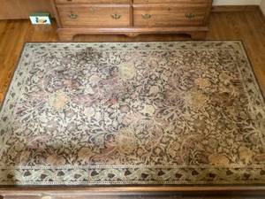 lot 84 image: Trans-Ocean Rug