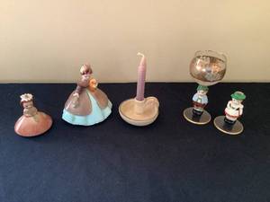 lot 219 image: Vintage Figurines