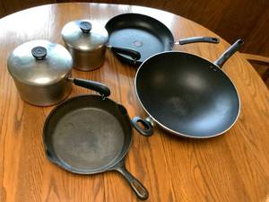 lot 220 image: Pots and Pans