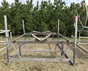 Aluminum Cantilever Boat Lift