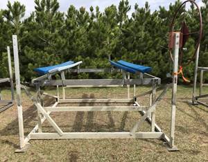 EZ Roll Aluminum Cantilever Pontoon Lift