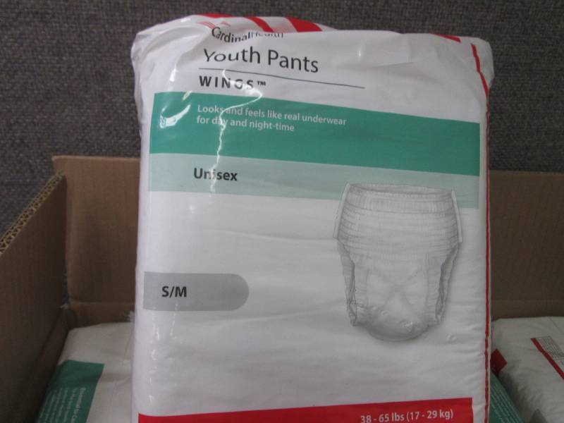 lot 106 image: 4-17 ct Cardinal Health Youth Pants...
