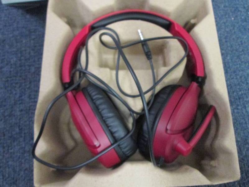 lot 6 image: Turtle Beach Recon 70 Multi-Platfor...