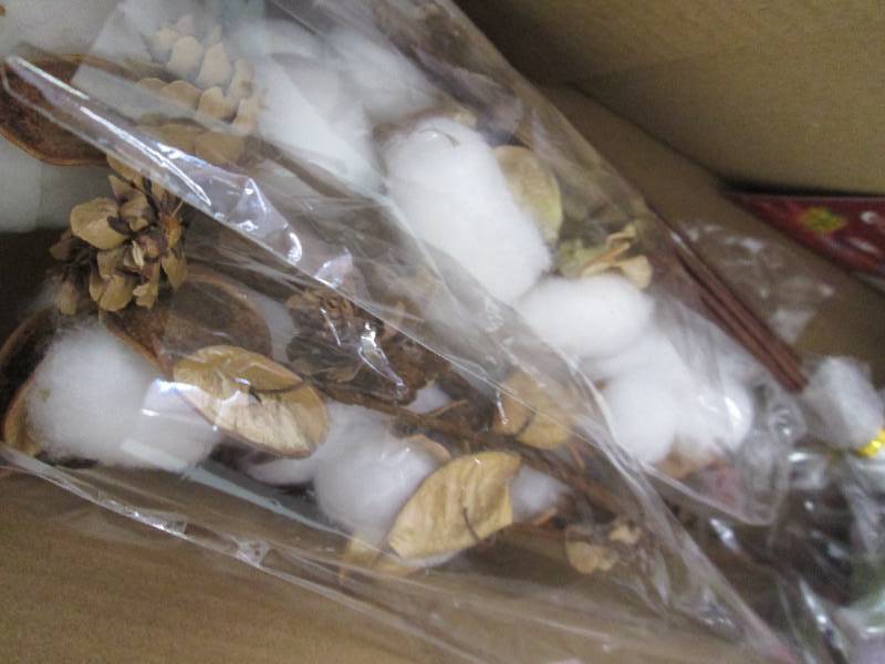 lot 377 image: 3 Sets Fall Centerpiece Dcor...