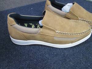 lot 0243 image: e2 Island Surf Saba Mens Tan Casual Loafer Shoes NIB Size 9.5 Retail $49.99