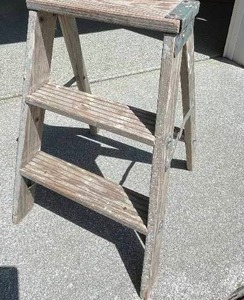 2 Step Wooden Step Ladder