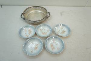 lot 203 image: metal serving tray and 5 dessert saucers