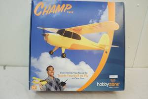 lot 212 image: Champ RTF remote control airplane