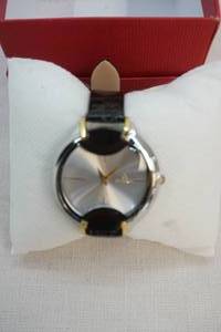 lot 222 image: Fitron quarts womens wrist watch