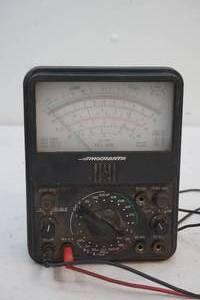 lot 30 image: Micranta ohm meter