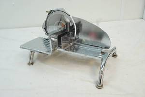 lot 68 image: Rival electric food slicer