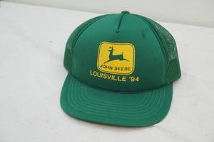 lot 106 image: John Deere baseball cap