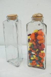 lot 122 image: 2 jars with cork lids