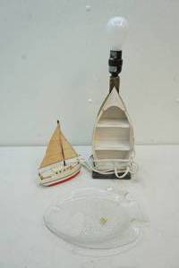 lot 152 image: boat lamp, small sail boat, glass fish dish