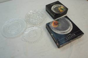 lot 153 image: glass serving dishes