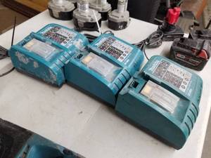 Lot of (3) Makita DC18RA Cordless Tool Battery Chargers