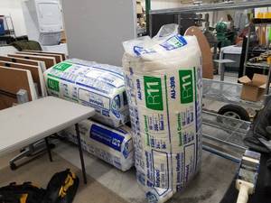 Lot of (3 Rolls) John Manville AU-398 Unfaced Fiber Glass Batts R-11 Insulation