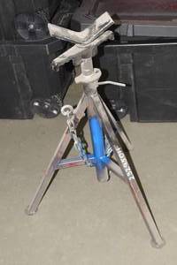 32 Pipe Stand