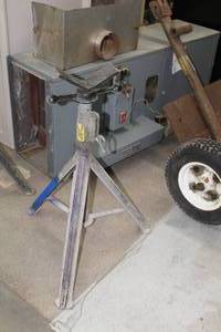 2000-lbs 30 Pipe Stand