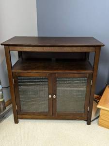 lot 52 image: Beautiful TV Stand Console Wooden Storage Cabinet