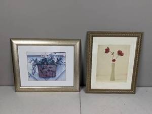 lot 116 image: (2) Flower Themed Framed Wall Art