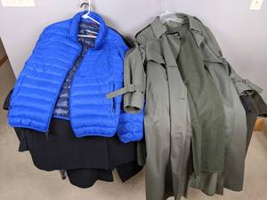 lot 139 image: Assortment of Size M-XXL Dress Coats Banana Republic, Jones New York, Hawke & Co., London Fog, John Weitz and More