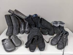 lot 143 image: (8) Pairs of Womens Size 9- 9 12 Black Boots Mia, Naturalizer, Scotchgard, Khombu, Xhilaration and More