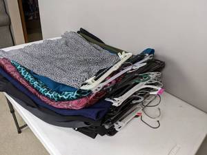 lot 141 image: Assortment of Womens Long Skirts (L-XL) J. Jill, Leith, NYCC, Lane Bryant, Alfani and More