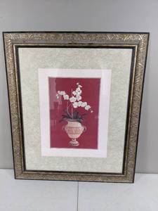 lot 149 image: Vintage Framed Classic Flower Painting by Gloria Eriksen, 25 x 29