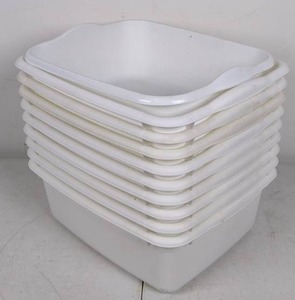 lot 89 image: Lot of 10 NEW White Plastic Dish Pans