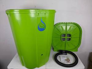 lot 79 image: Green Rain Barrel Kit with Faucet, Tubing and More