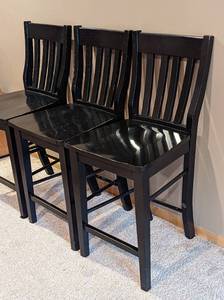 lot 62 image: Three Black Wood Counter Height Stools