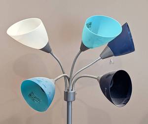lot 82 image: Multi Head Floor Lamp