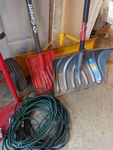 lot 98 image: Hand Cart, Shovels and Extension Cords