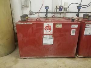 lot 25 image: Lube-Tech Lube-Cube 280-Gallon Above-Ground Steel Storage Tank