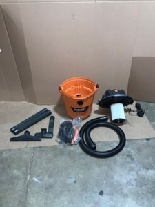 RIDGID 12 Gal. 5.0-Peak HP NXT WetDry Shop Vacuum with Filter, Hose and Accessories. See Pictures