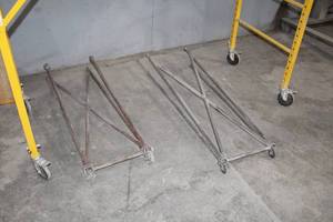 lot 620 image: Lot of (2) Drag Bars