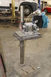 lot 666 image: Craftsman 397.19410 13 hp Industrial Grinding Station, Adjustable Stand